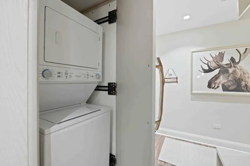 Apartment The Charter At E240 Beaver Creek