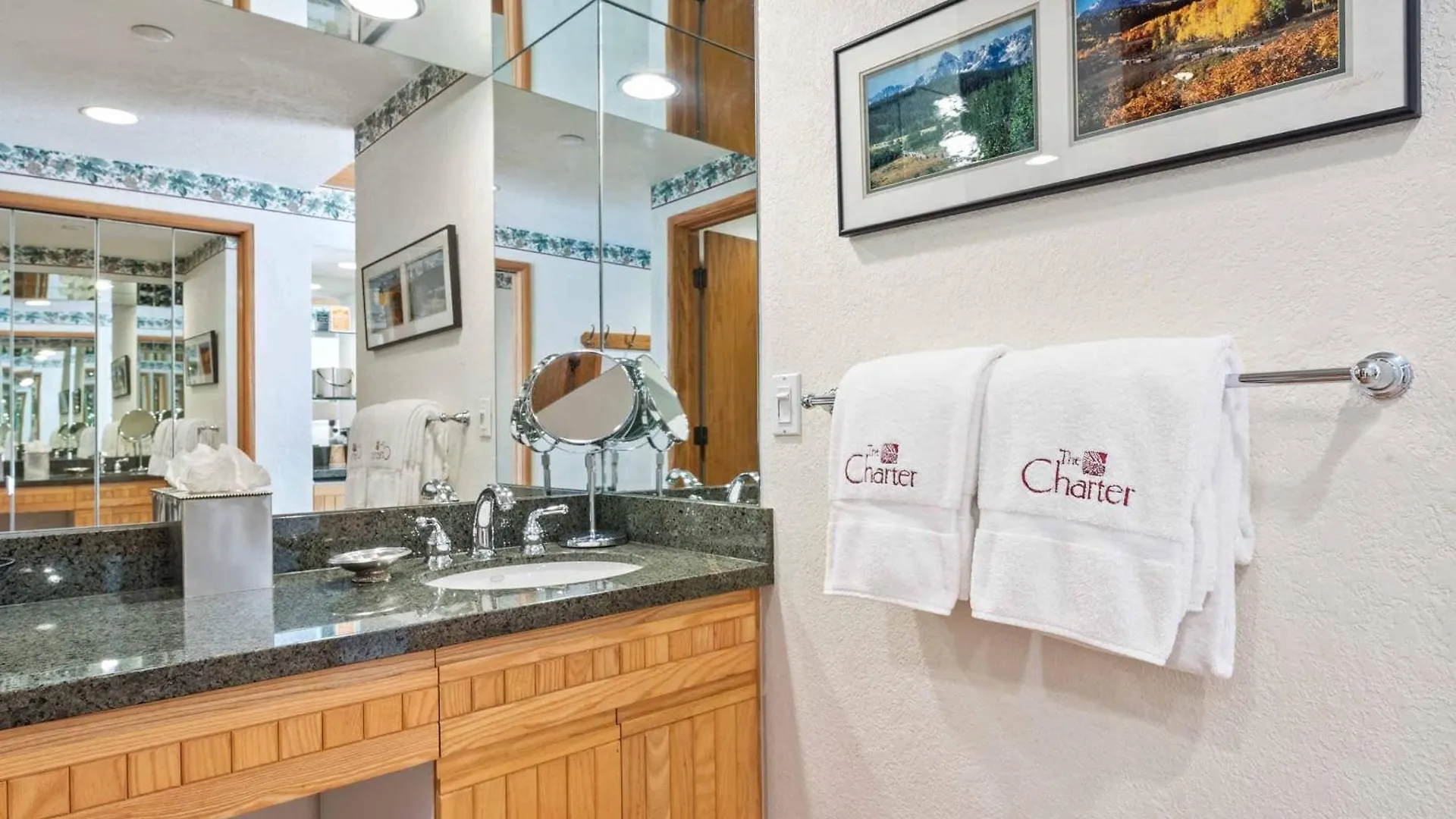 Apartment The Charter At D4205 Beaver Creek