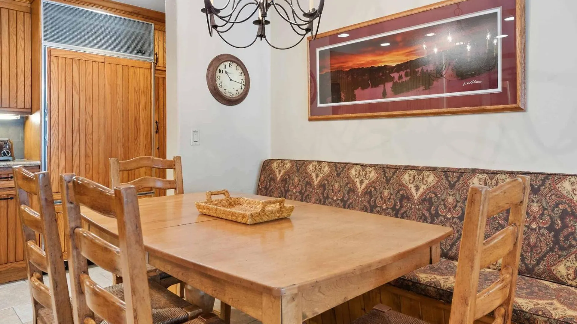 The Charter At D2505 Apartment Beaver Creek