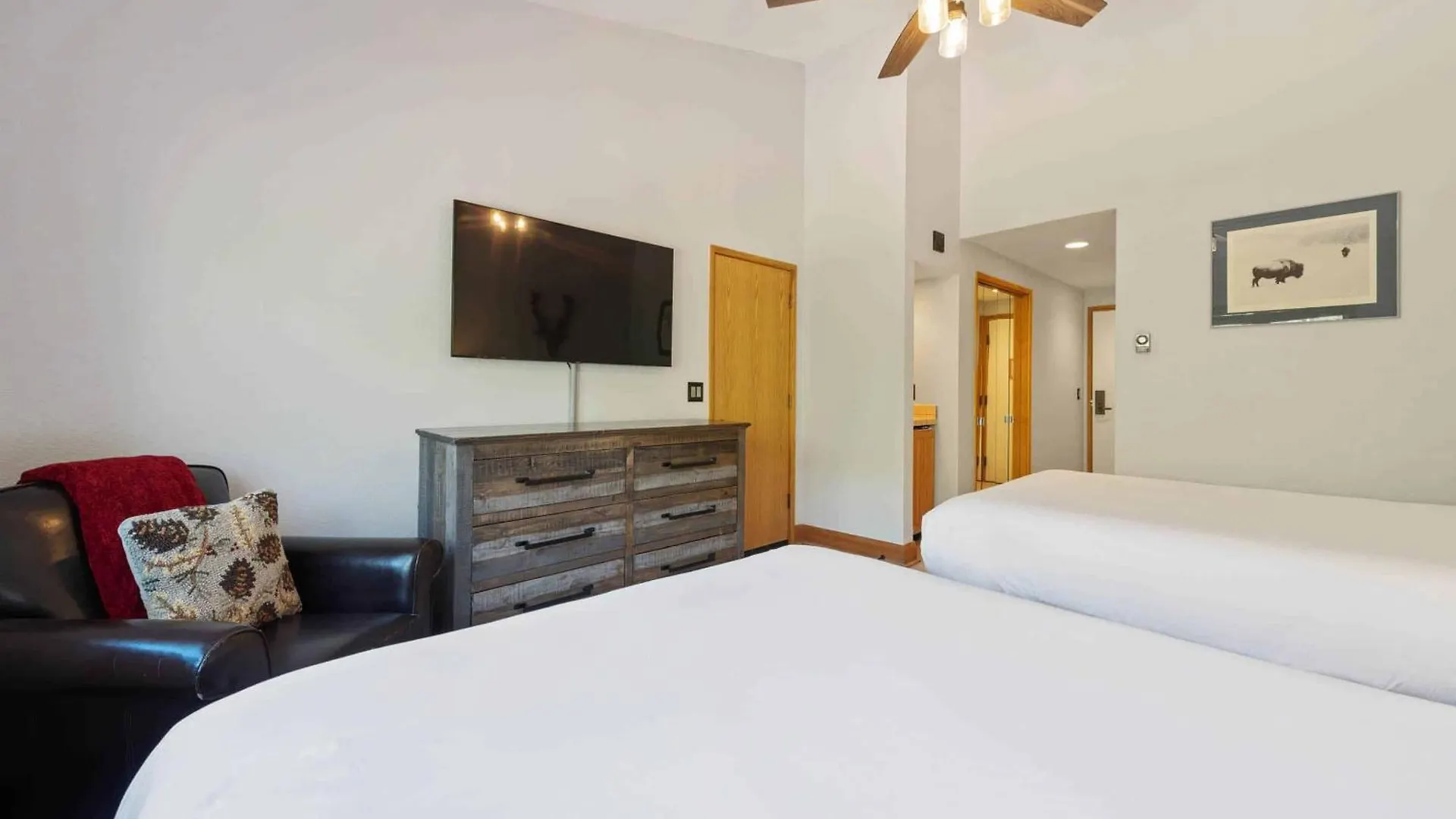 The Charter At D4505 * Beaver Creek