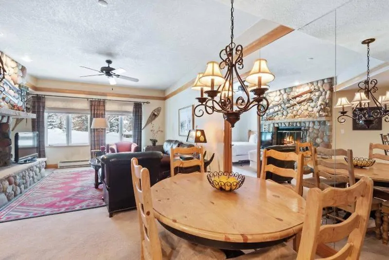 The Charter At D160 Apartment Beaver Creek