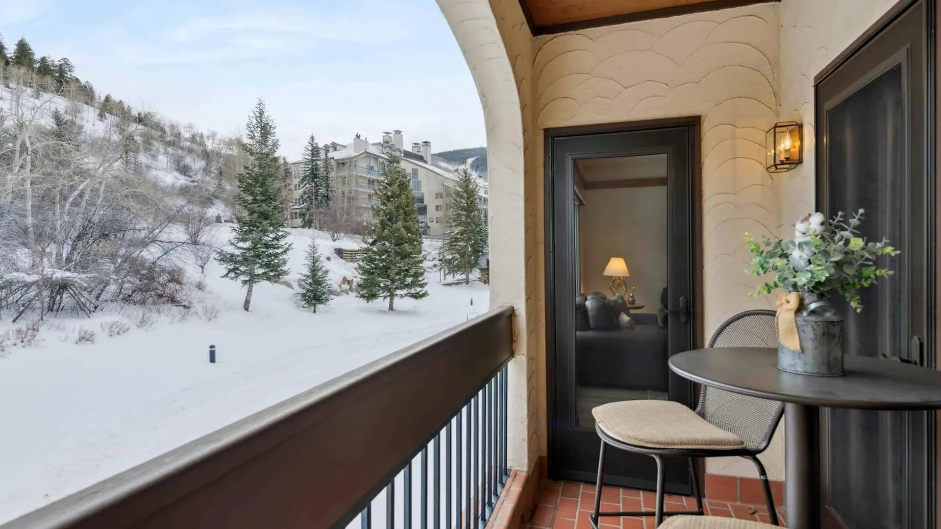 The Charter At D330 Apartment Beaver Creek