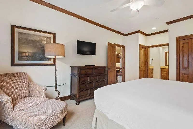 The Charter At G230 * Beaver Creek
