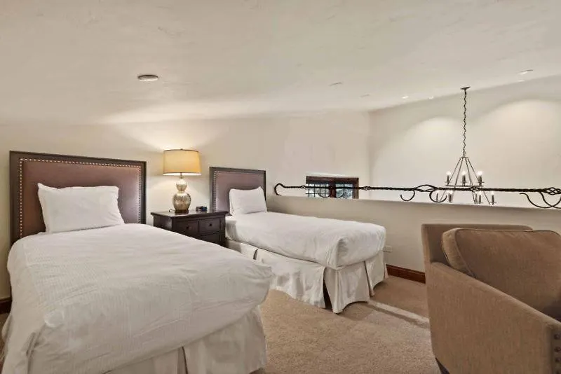 Apartment The Charter At G230 Beaver Creek