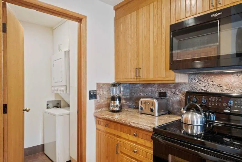 Apartment The Charter At F320 Beaver Creek