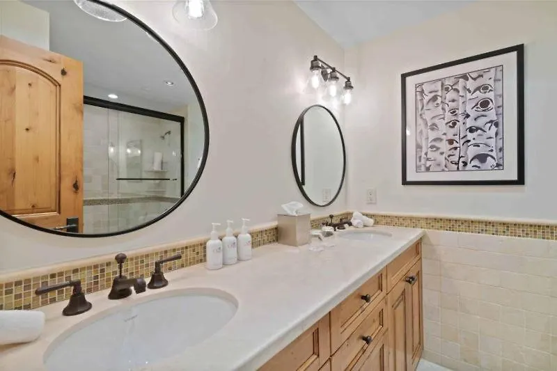 Apartment The Charter At F340 Beaver Creek