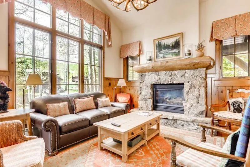 Skywatch 50 By East West Hospitality * Beaver Creek