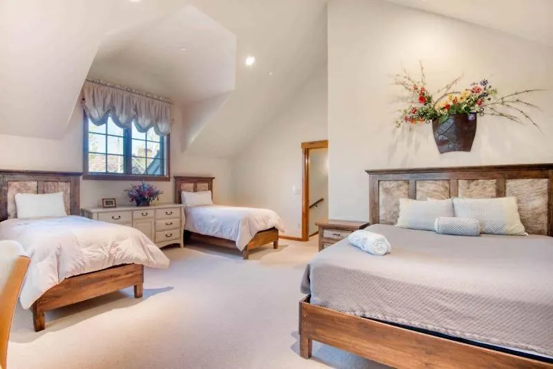 Holiday home Quartermoon 1258 By East West Hospitality