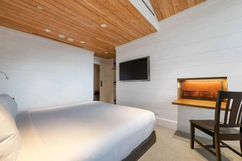 Hyatt 06 By East West Hospitality Apartment