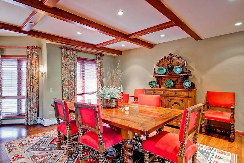 Apartment Village Hall 1415 By East West Hospitality Beaver Creek