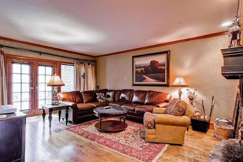 Apartment Village Hall 13 By East West Hospitality Beaver Creek
