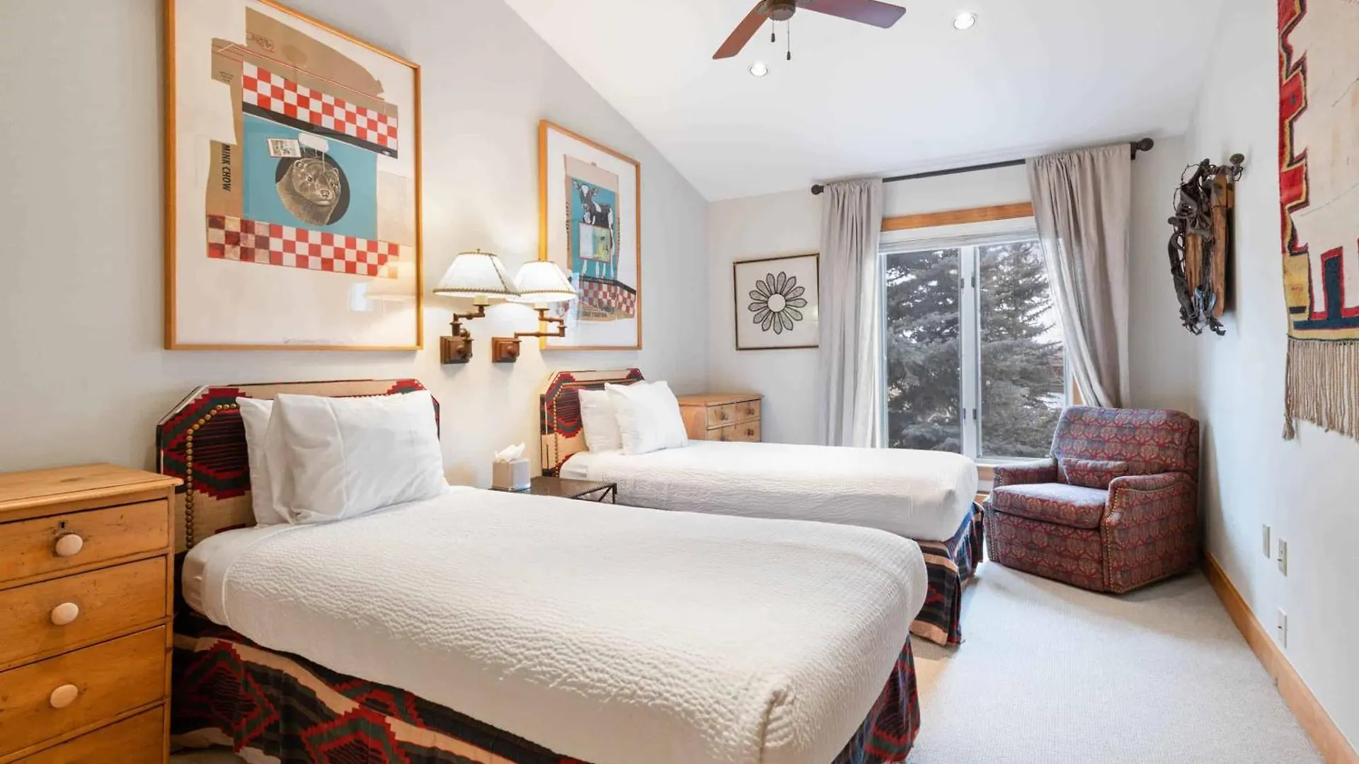 Apartment Cortina 330 By East West Hospitality
