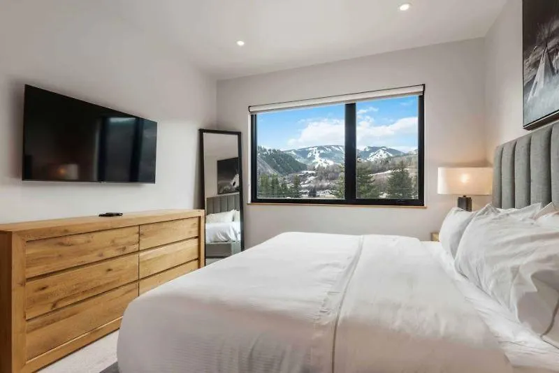 Riverfront 306 By East West Hospitality Beaver Creek