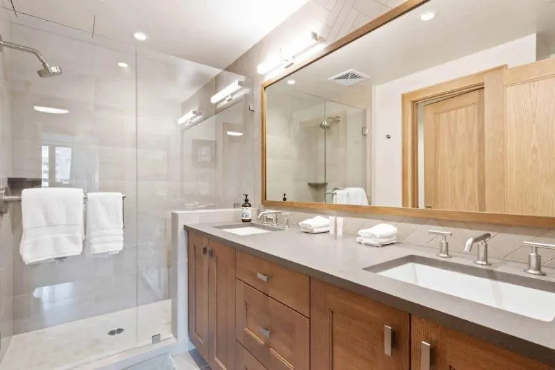 Riverfront 403 By East West Hospitality * Beaver Creek