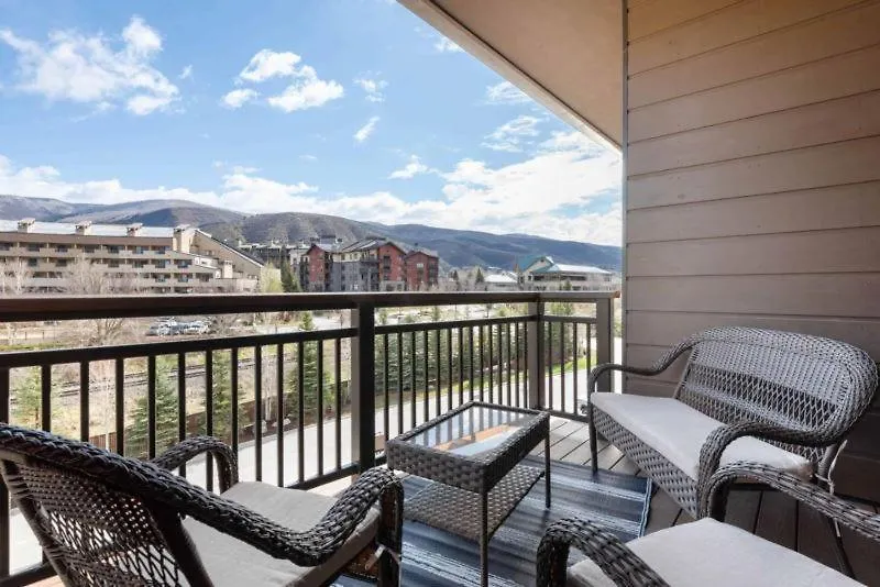 Apartment Riverfront 403 By East West Hospitality *