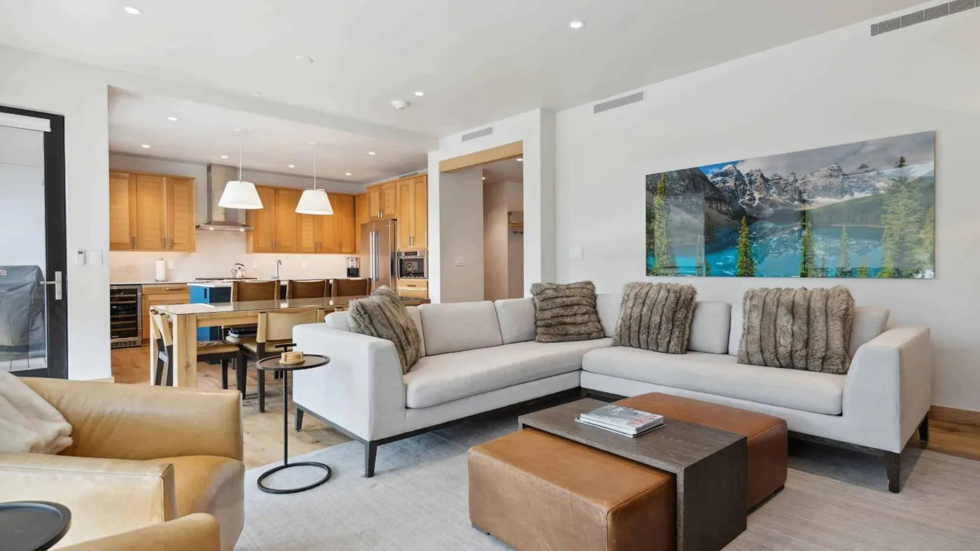 Apartment Riverfront 306 By East West Hospitality *