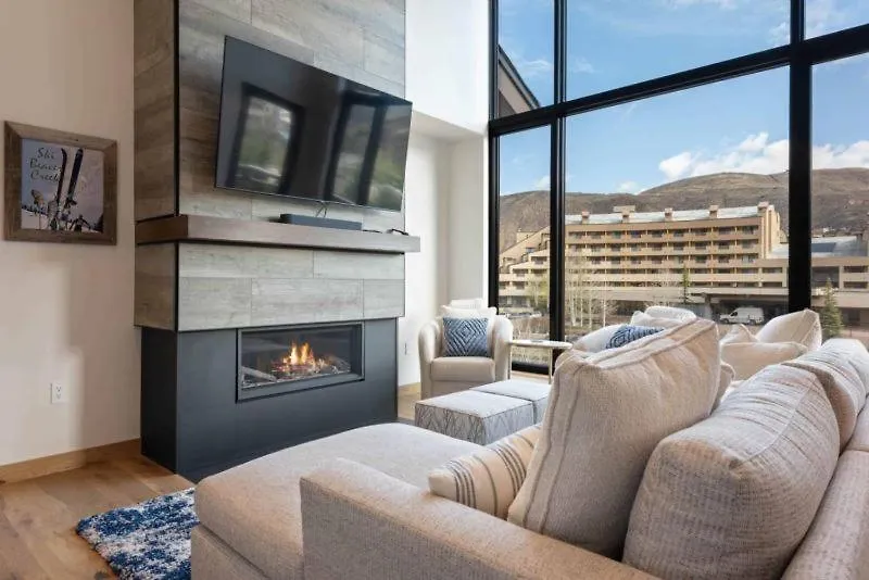Riverfront 403 By East West Hospitality * Beaver Creek