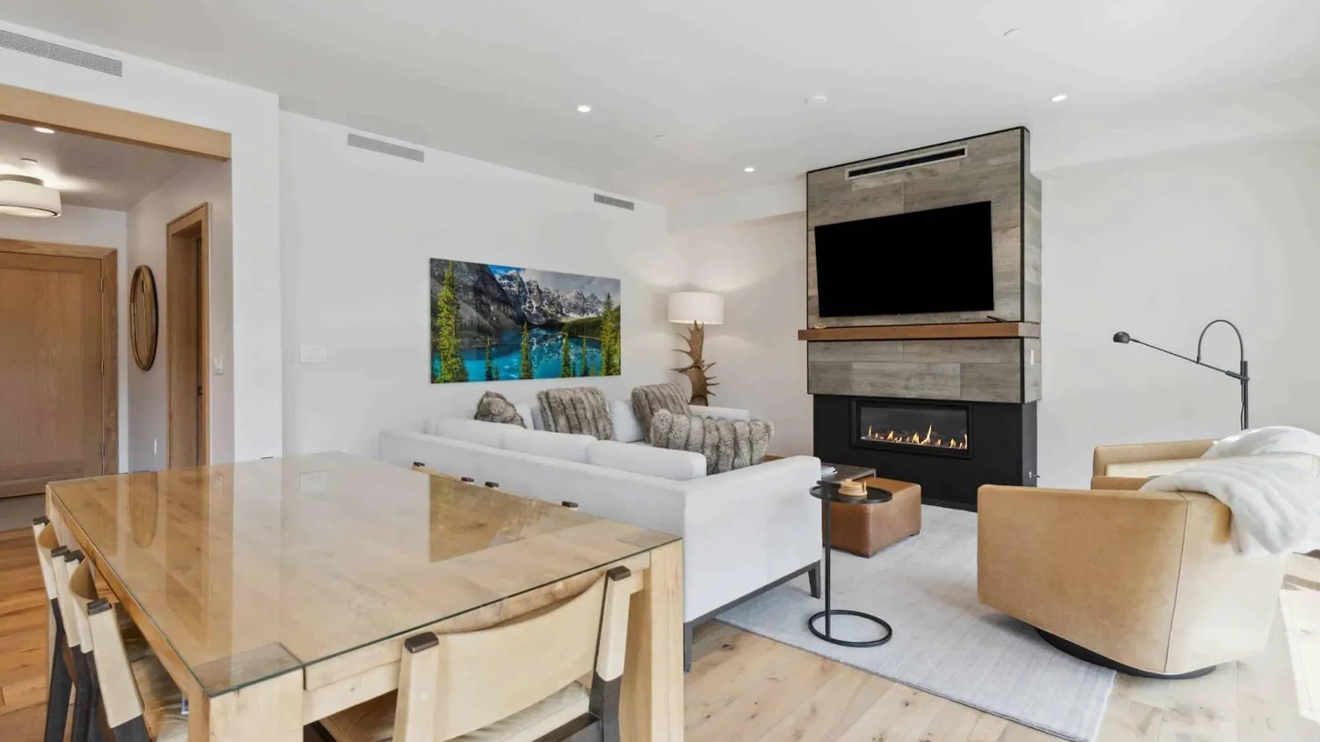 Riverfront 306 By East West Hospitality * Beaver Creek