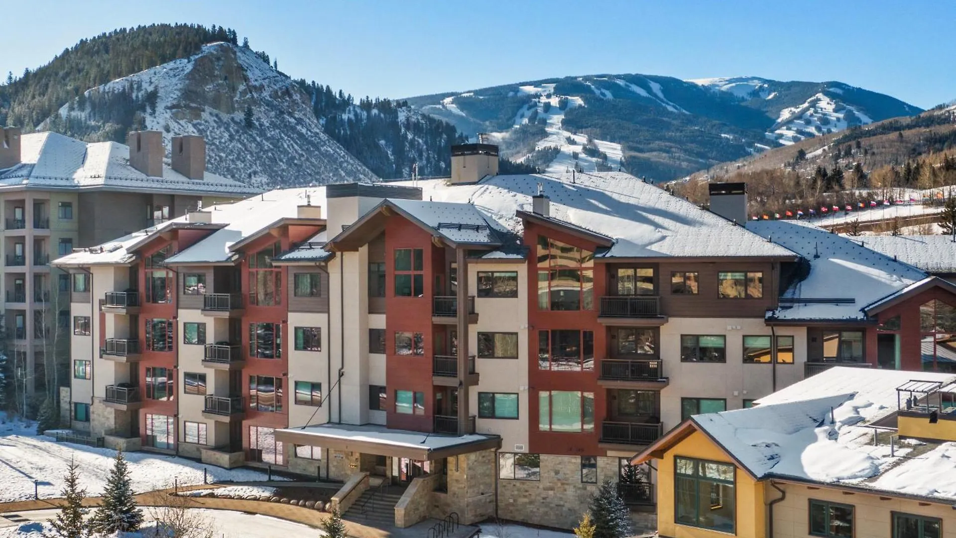 Riverfront 306 By East West Hospitality Beaver Creek