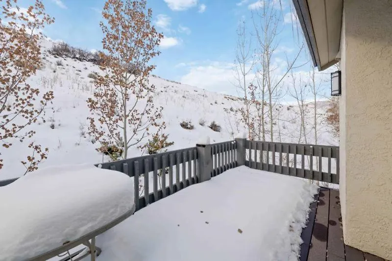 Ridgepoint Townhome 142 By East West Hospitality Apartment *