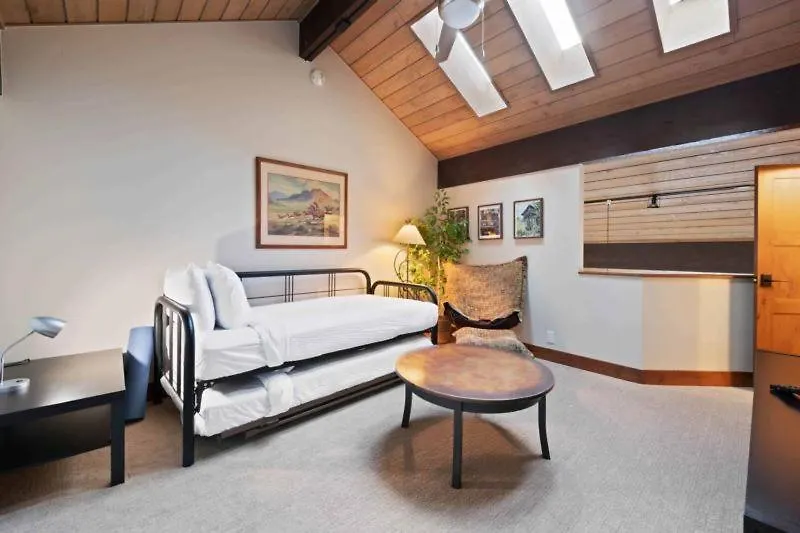 Ridgepoint Townhome 142 By East West Hospitality