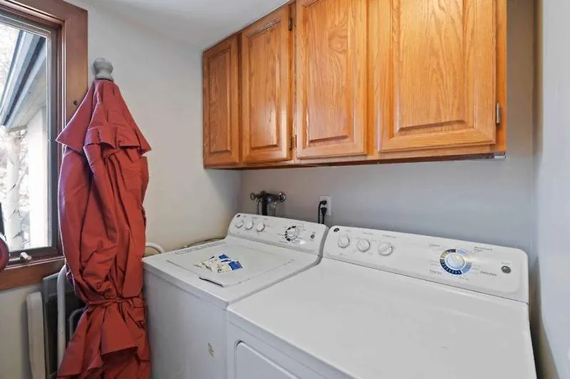 Ridgepoint Townhome 142 By East West Hospitality Apartment