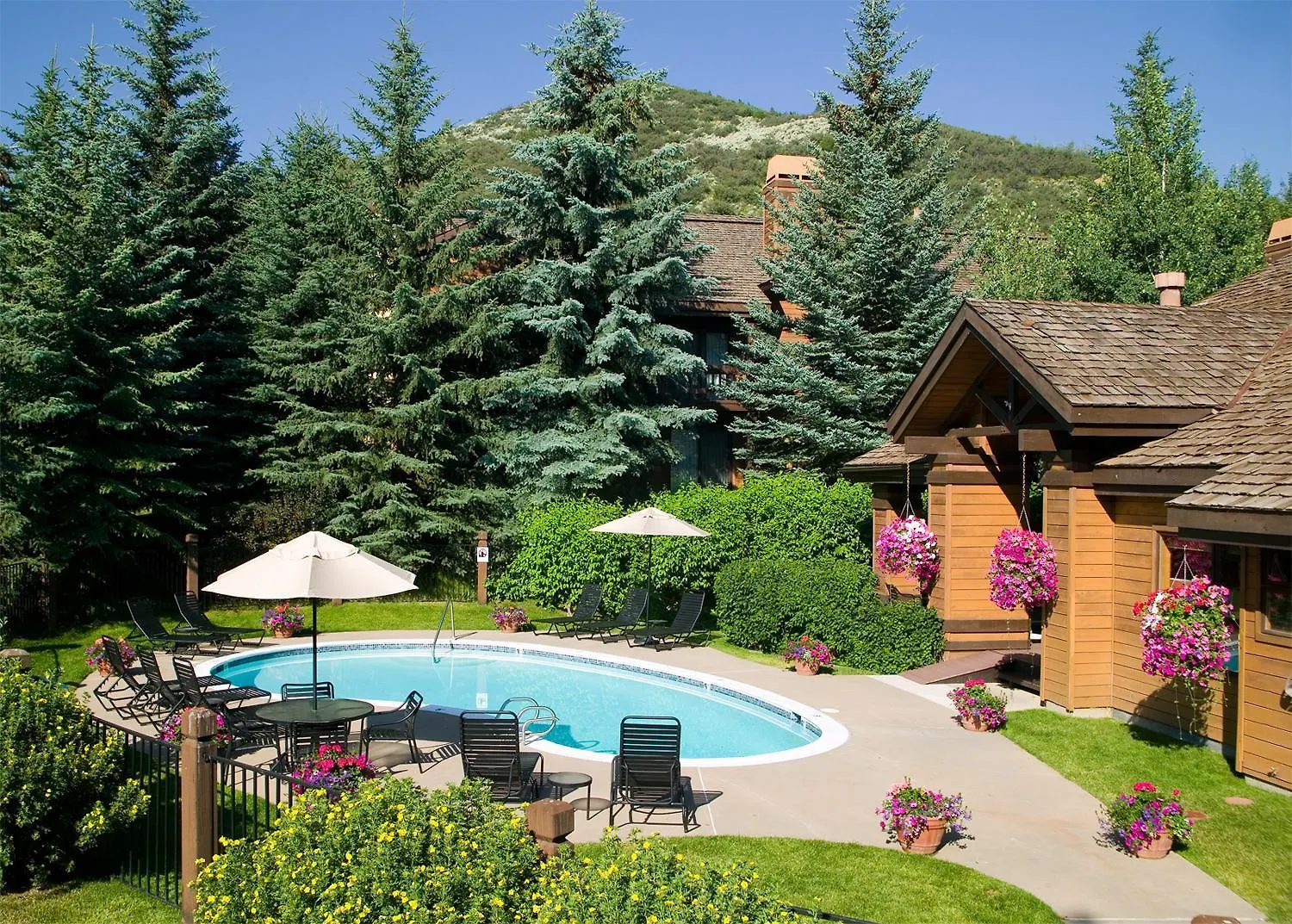 Ridgepoint Townhome 122 By East West Hospitality * Beaver Creek