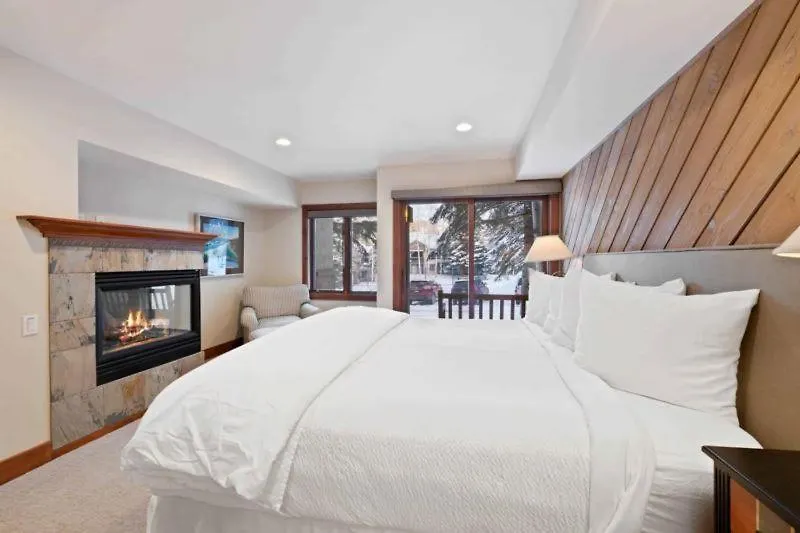 Ridgepoint Townhome 142 By East West Hospitality Apartment