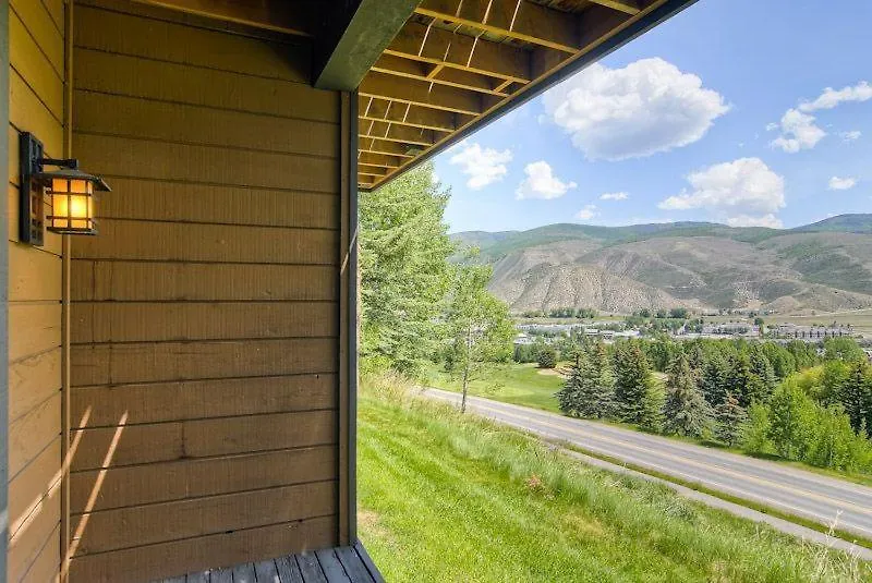 Ridgepoint Townhome 084 By East West Hospitality Beaver Creek