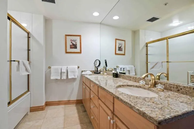 Oxford Court 308 By East West Hospitality Apartment *