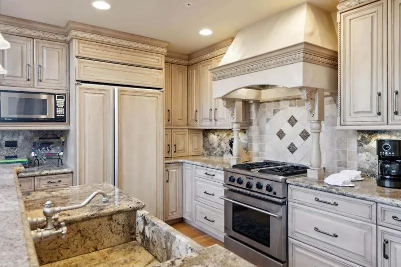 Oxford Court 301 By East West Hospitality Apartment *