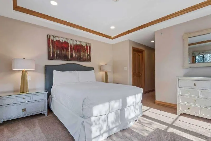 Oxford Court 302 By East West Hospitality