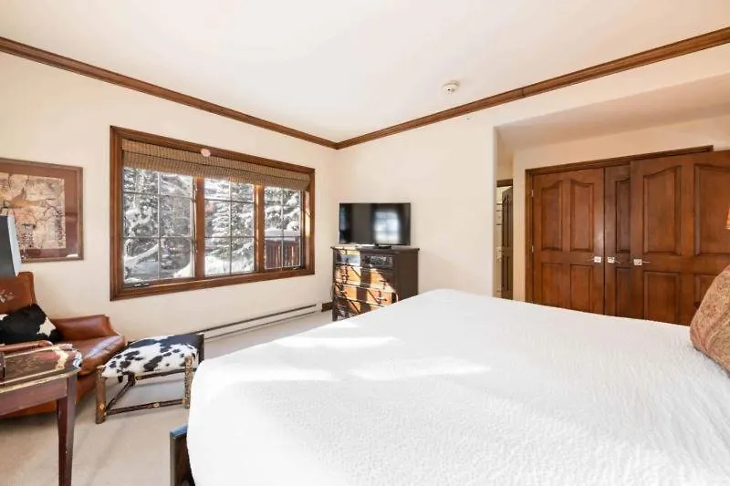 Apartment Oxford Court 210 By East West Hospitality Beaver Creek