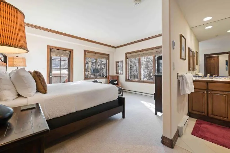 Oxford Court 210 By East West Hospitality Apartment Beaver Creek