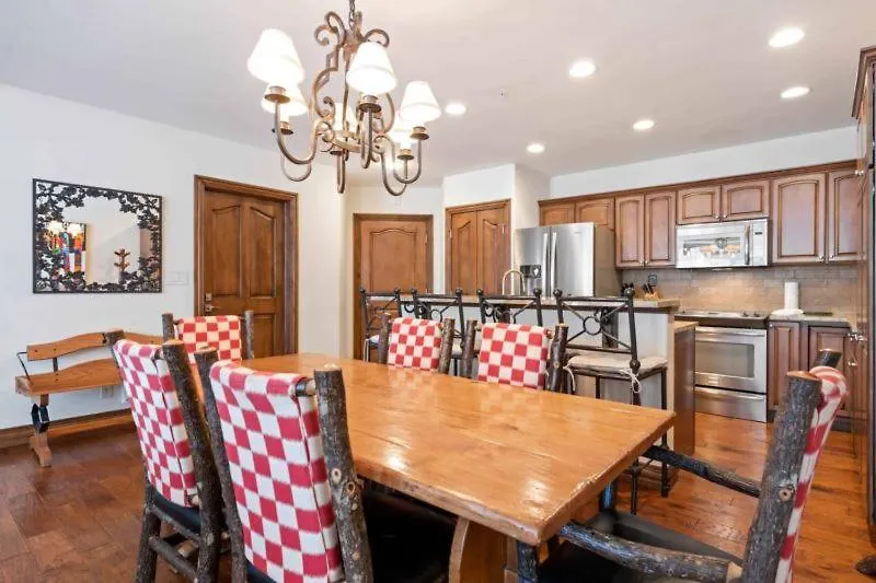 Apartment Oxford Court 210 By East West Hospitality Beaver Creek