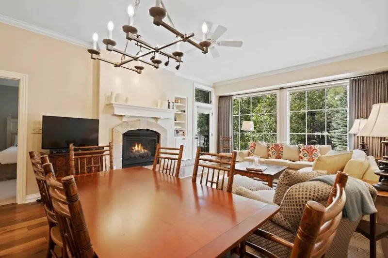 Oxford Court 208 By East West Hospitality Beaver Creek
