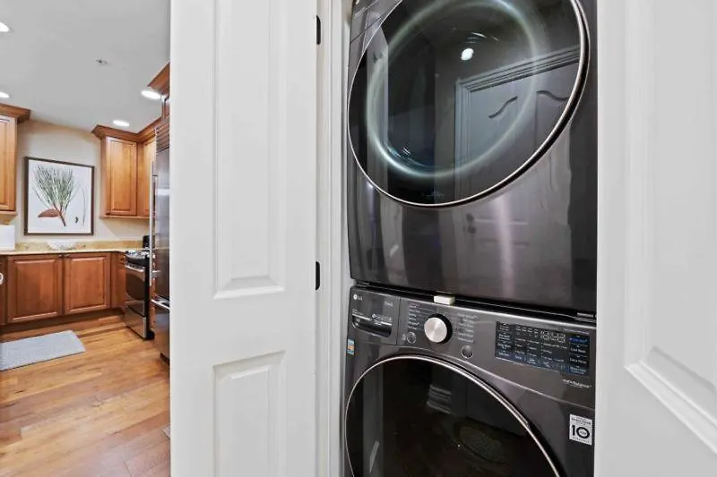 Oxford Court 208 By East West Hospitality Apartment *
