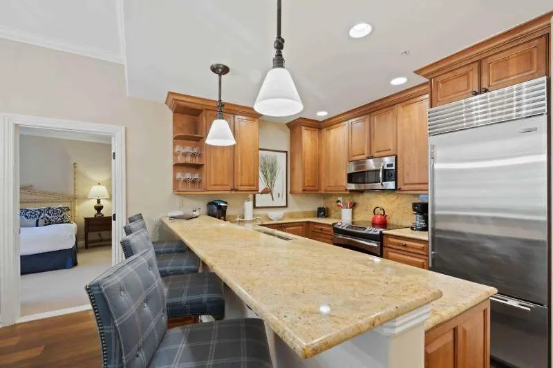 Oxford Court 208 By East West Hospitality Apartment Beaver Creek