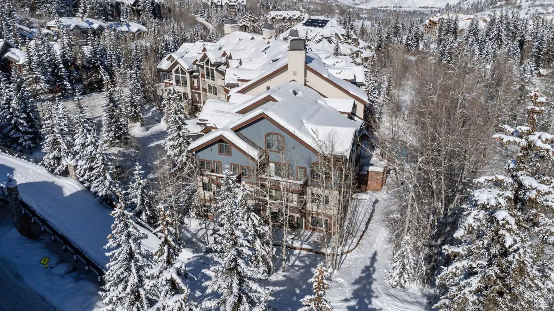 Oxford Court 208 By East West Hospitality * Beaver Creek