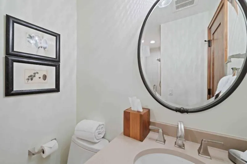 Meadows Townhome S3 By East West Hospitality Apartment