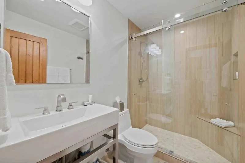 Meadows Townhome S3 By East West Hospitality Apartment *