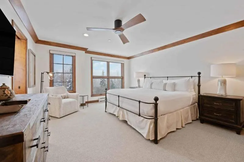 Meadows Townhome S3 By East West Hospitality