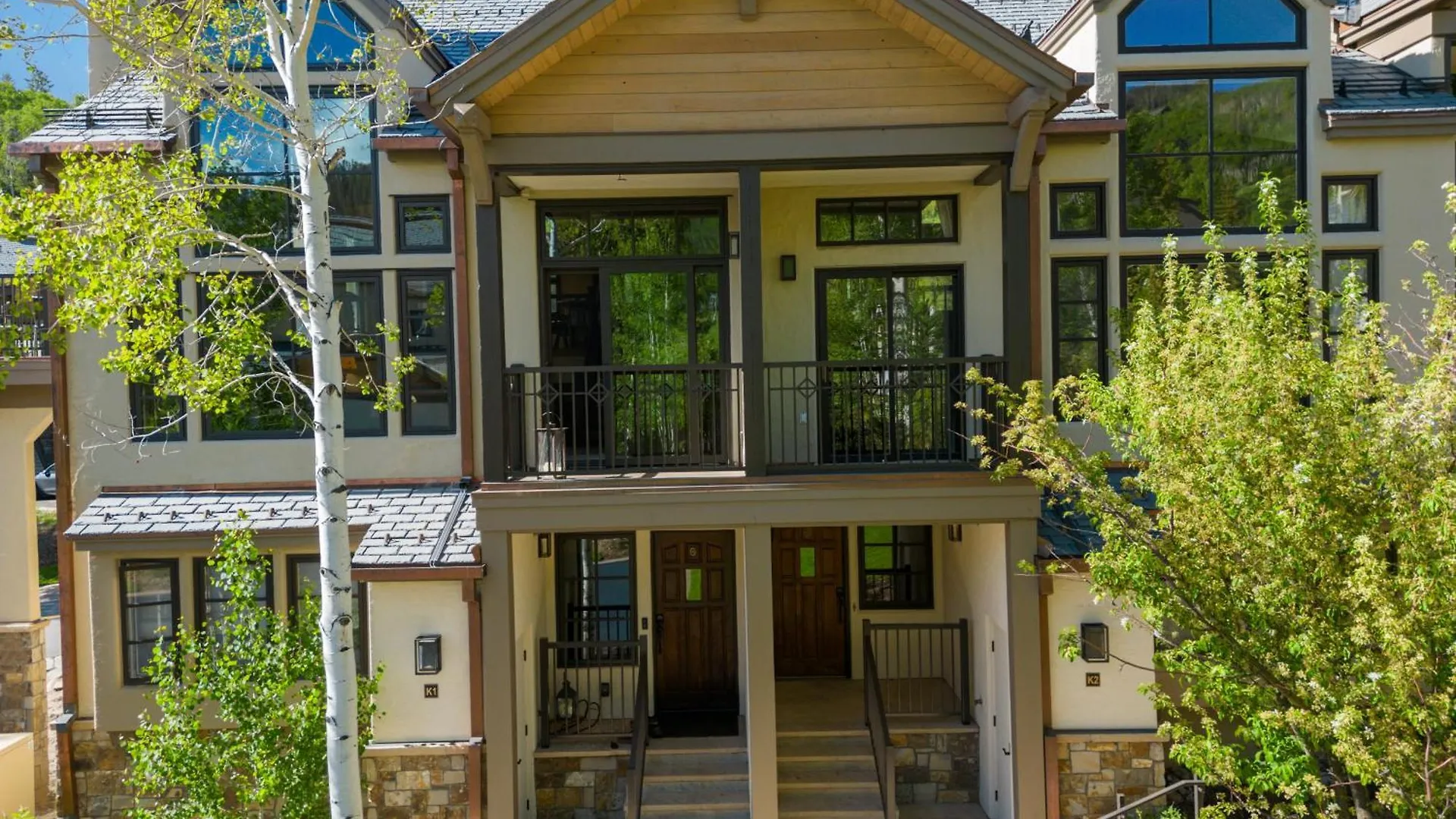 Meadows Townhome S3 By East West Hospitality