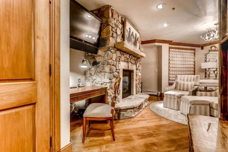 Apartment Mccoy Peak 201 By East West Hospitality