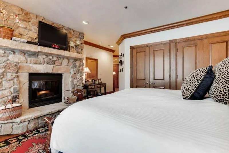 Mccoy Peak 202 By East West Hospitality Apartment