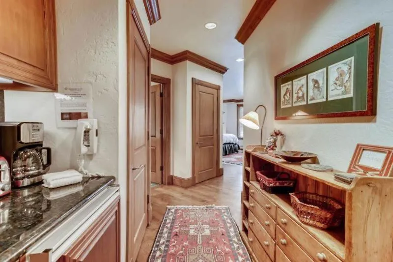 Apartment Mccoy Peak 202 By East West Hospitality Beaver Creek