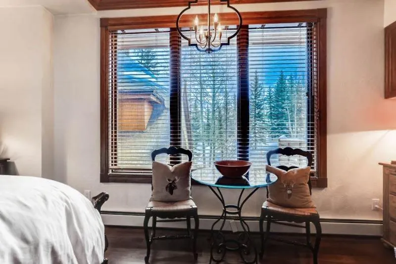 Apartment Mccoy Peak 202 By East West Hospitality *