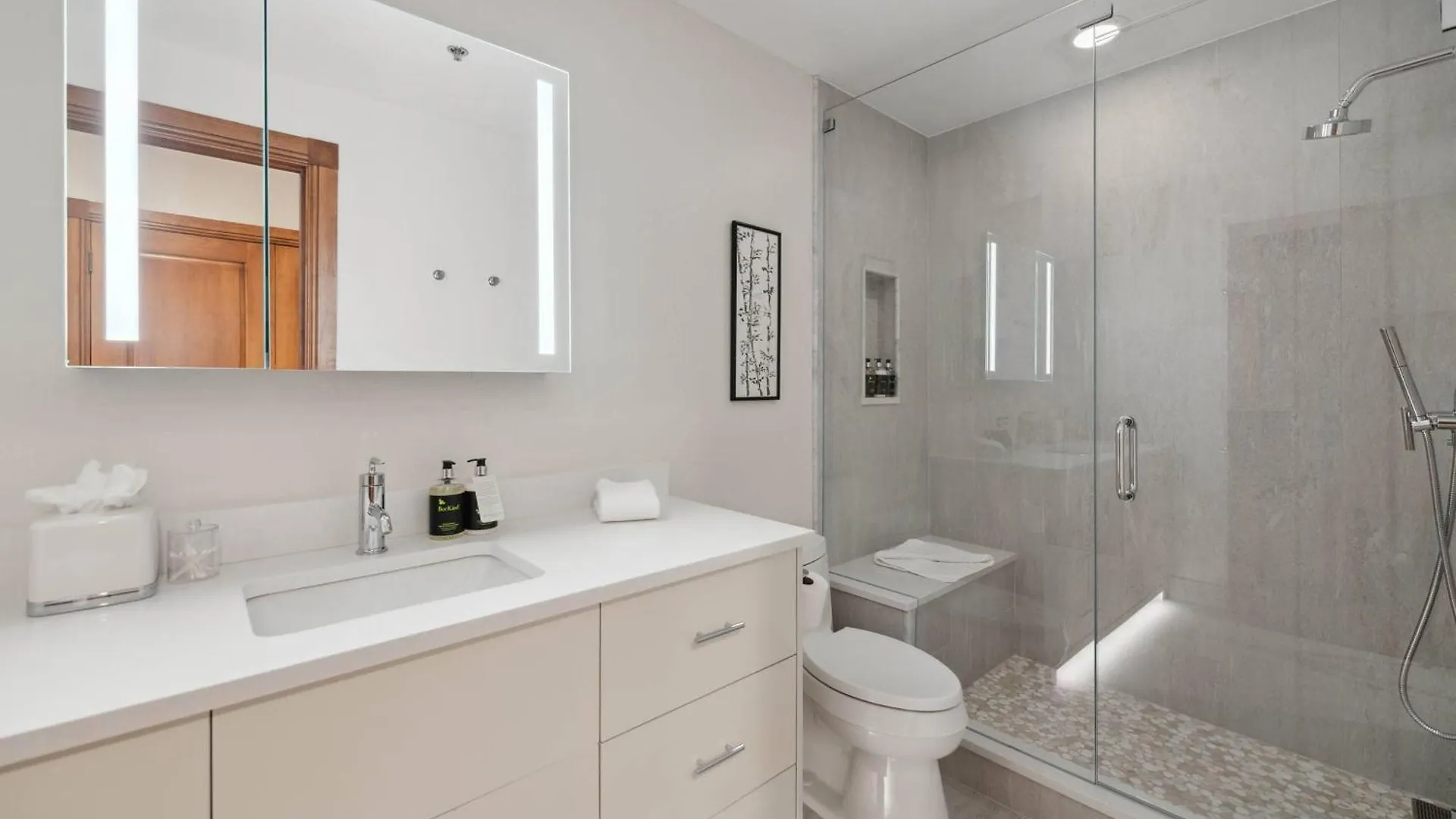 Apartment Mccoy Peak 303 By East West Hospitality