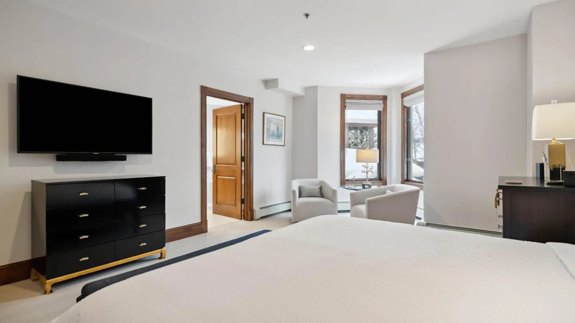 Mccoy Peak 303 By East West Hospitality Apartment Beaver Creek
