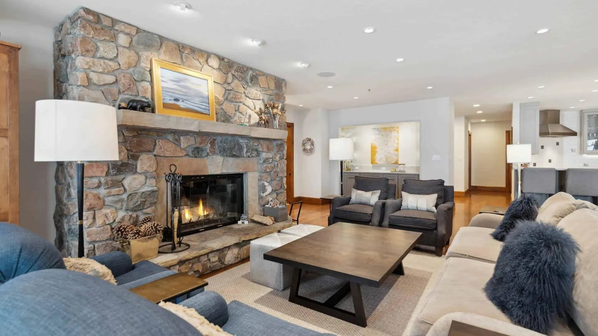 Mccoy Peak 303 By East West Hospitality Apartment Beaver Creek